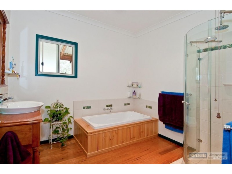 16 Cheviot Street, Greenbank QLD 4124