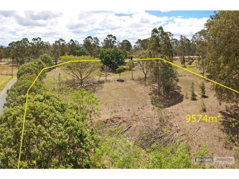 1 Bamboo Drive, Cedar Vale QLD 4285