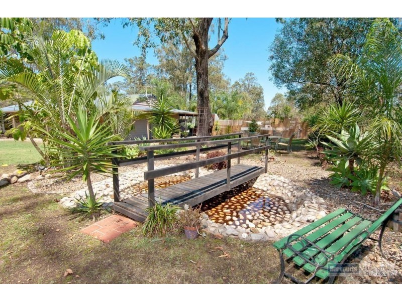 17 Errol Court, Cedar Grove QLD 4285