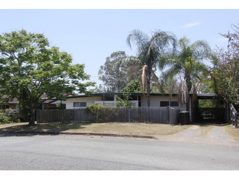 27 Hart Street, Beaudesert QLD 4285