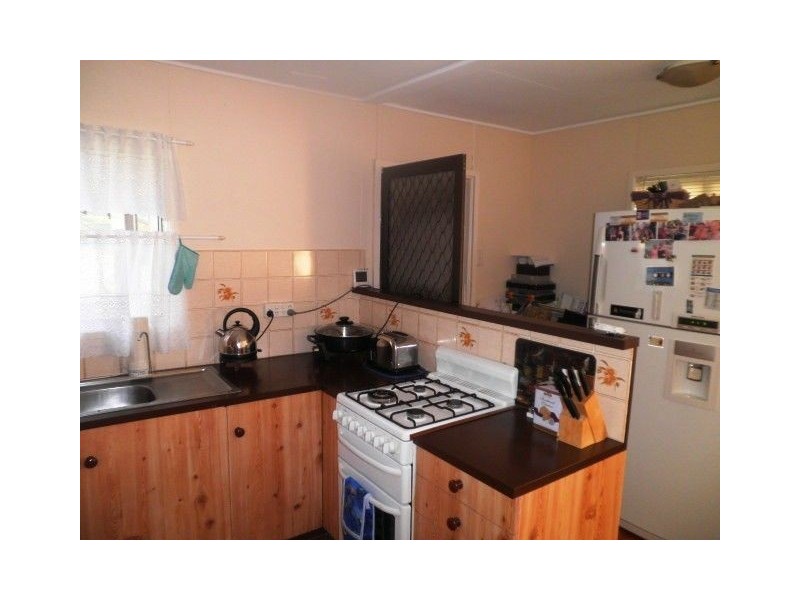 27D Christmas Creek Road, Laravale QLD 4285