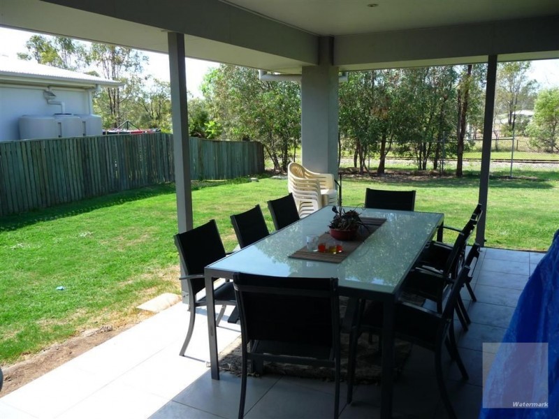 77 Manning Street, Jimboomba QLD 4280