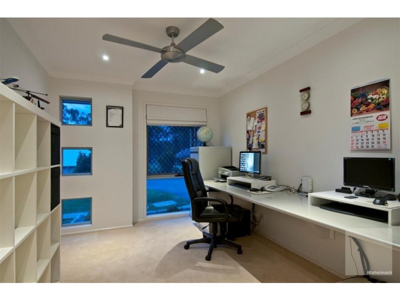 17-19 Goldfinch Ct, Greenbank QLD 4124