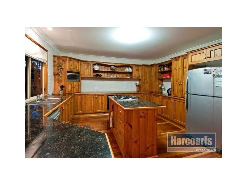 6 Scarborough Court, Mundoolun QLD 4285