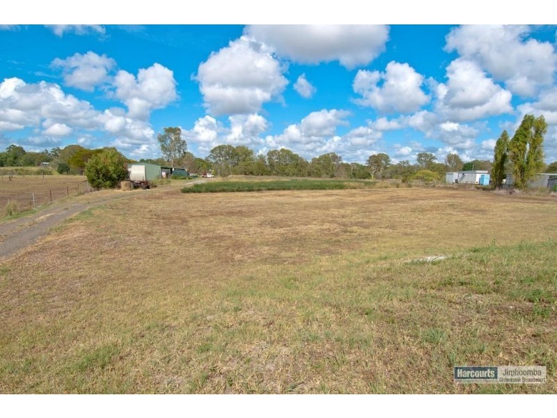 34 Beryl Parade, North Maclean QLD 4280