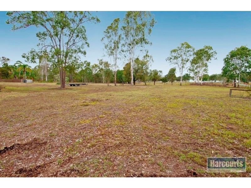 38 Rosina Road, North Maclean QLD 4280