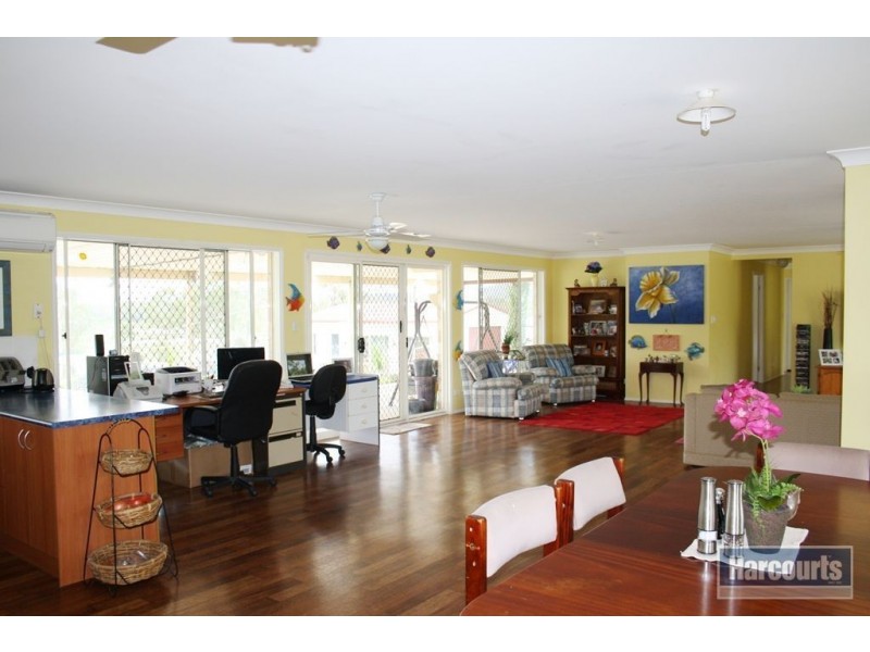 7-9 Portsmouth Court, Mundoolun QLD 4285