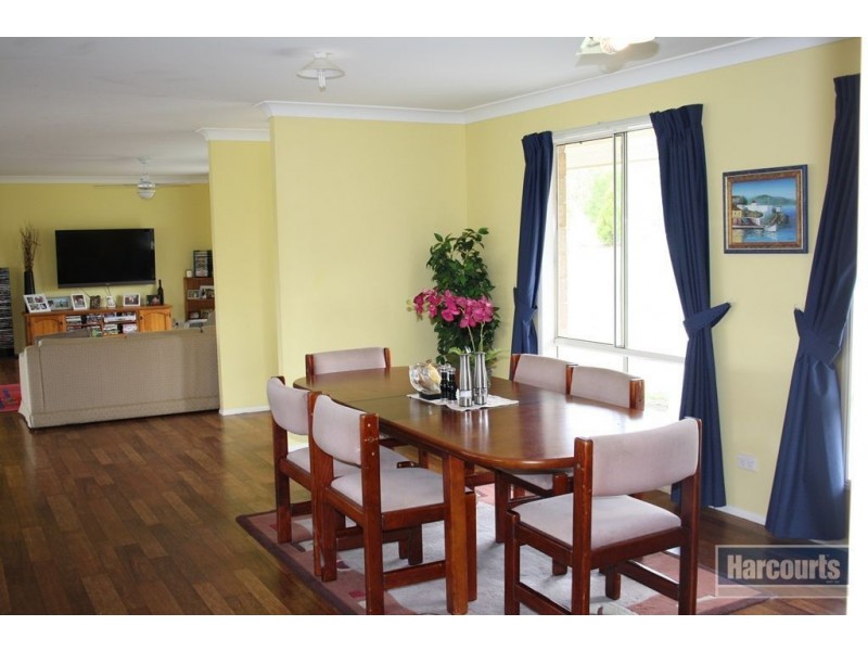 7-9 Portsmouth Court, Mundoolun QLD 4285