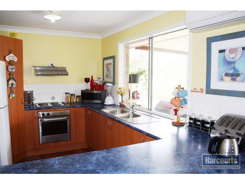 7-9 Portsmouth Court, Mundoolun QLD 4285