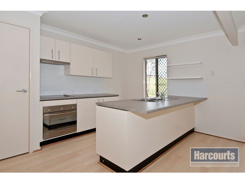 129 John Collins Drive, Mundoolun QLD 4285