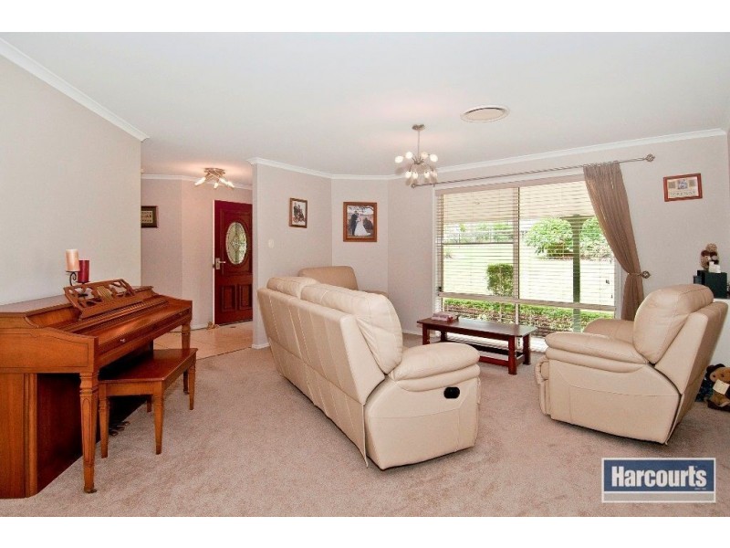 207 Equestrian Drive, New Beith QLD 4124