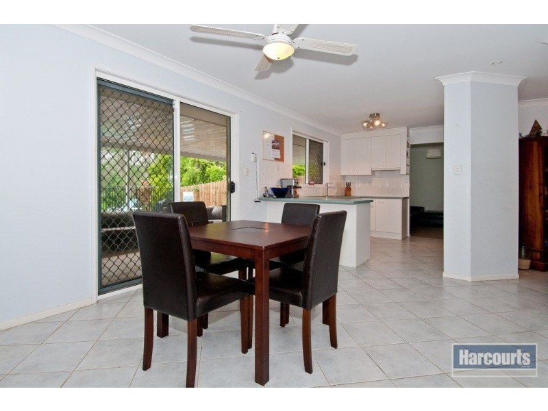 32 Flametree Court, Cedar Grove QLD 4285