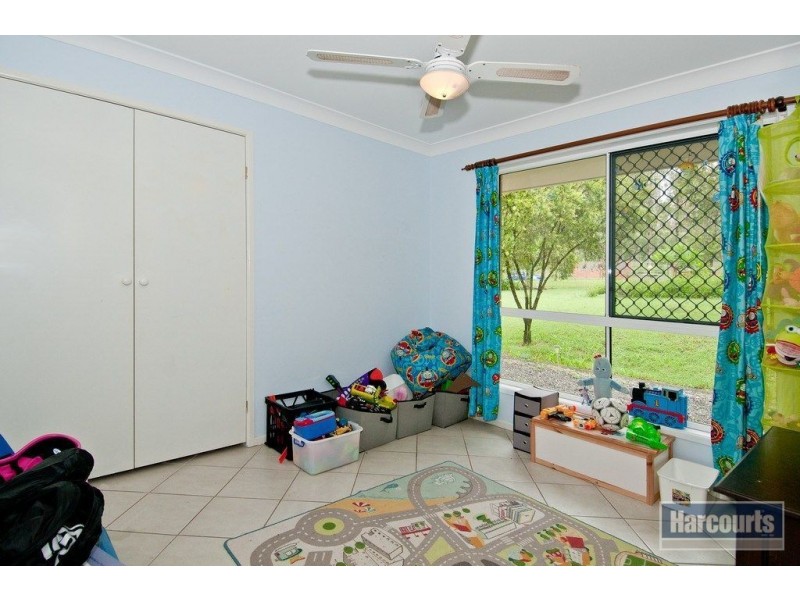 32 Flametree Court, Cedar Grove QLD 4285
