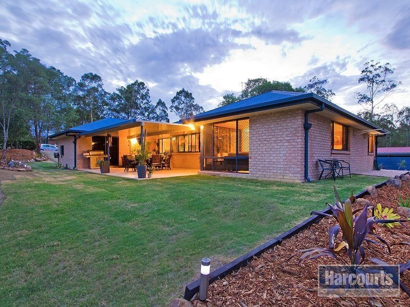162 Silvereye Crescent, Greenbank QLD 4124