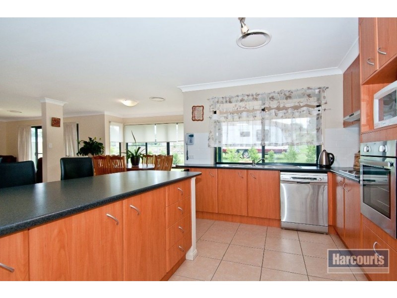 34 Carrigan Way, Beaudesert QLD 4285