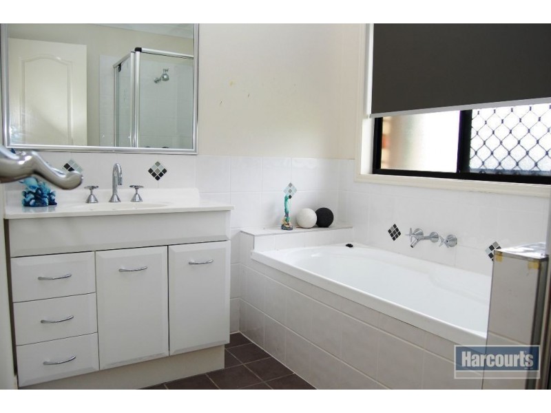5 – 7 Springboard Crescent, New Beith QLD 4124