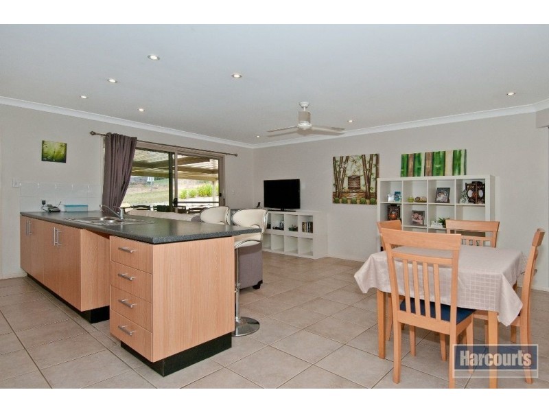 185 Peppertree Drive, Jimboomba QLD 4280