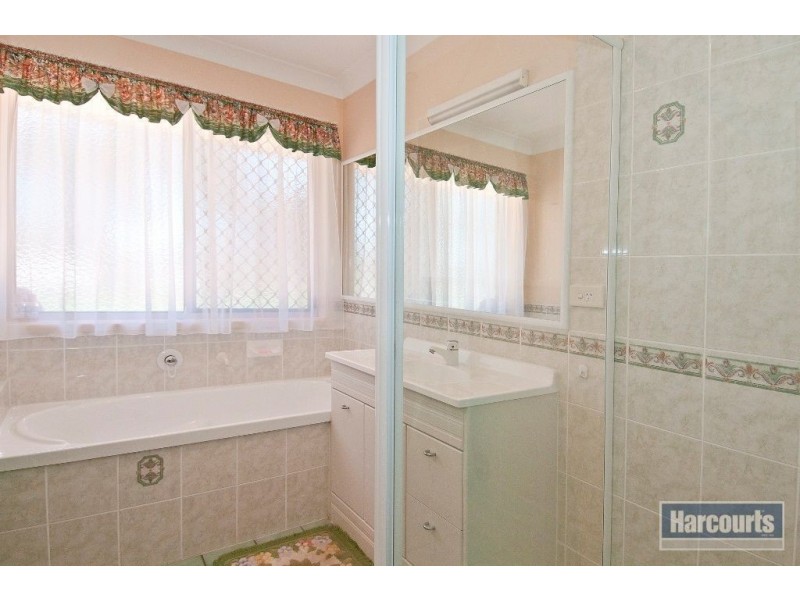 66 Jindabyne Ct, Greenbank QLD 4124