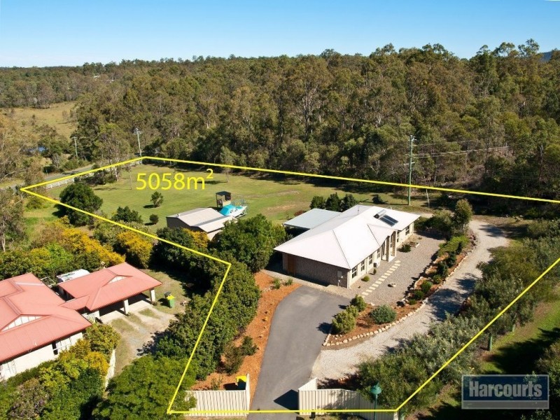 6 Dorset Close, Greenbank QLD 4124