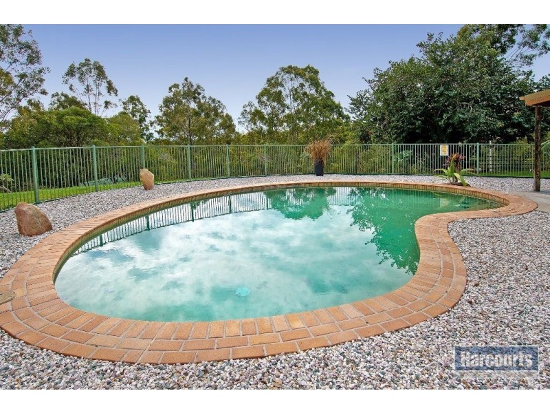 72 Barnes Road, Cedar Vale QLD 4285