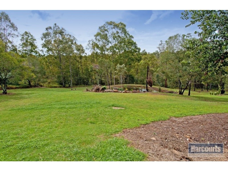 72 Barnes Road, Cedar Vale QLD 4285