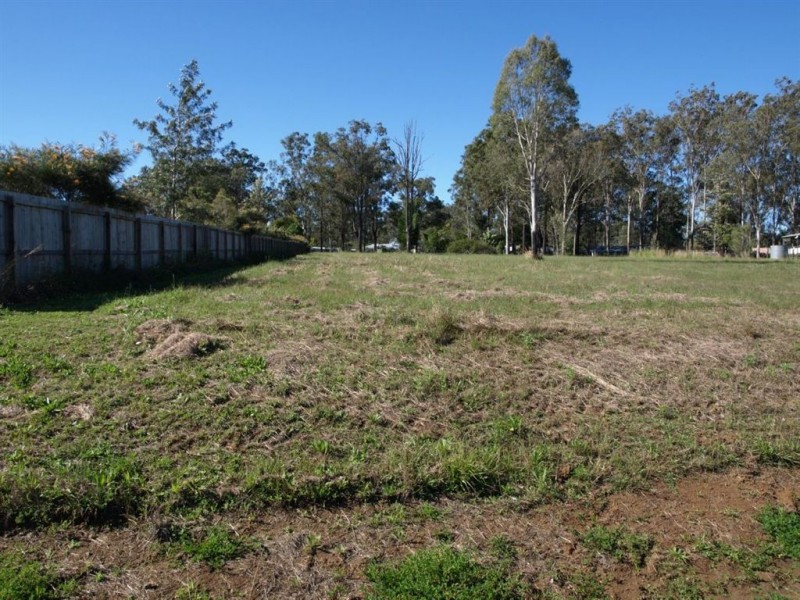 4 Pearson Court, Cedar Grove QLD 4285