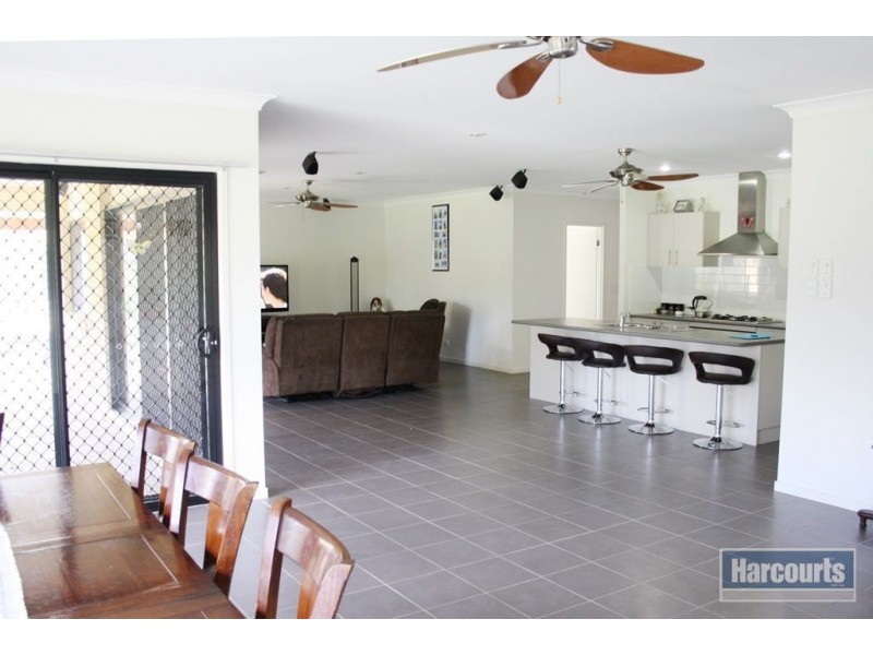 14 Maggie Court, Cedar Vale QLD 4285