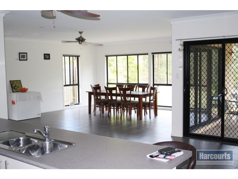 14 Maggie Court, Cedar Vale QLD 4285