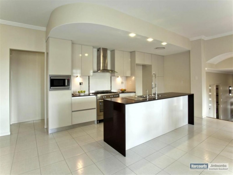 5 Wildwood Crescent, Jimboomba QLD 4280