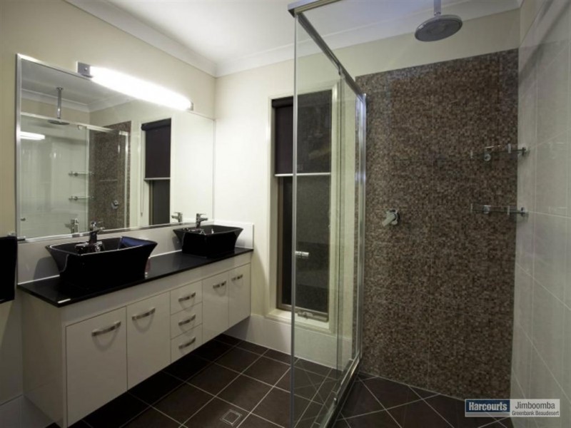 5 Wildwood Crescent, Jimboomba QLD 4280