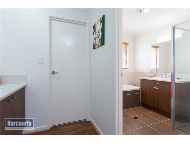 7 Indigo Place, Gleneagle QLD 4285