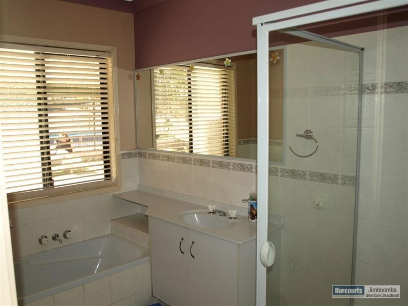 10 Coachwood Drive, Jimboomba QLD 4280