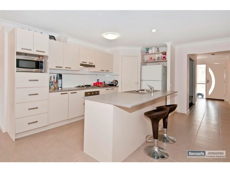 25 Golden Penda Drive, Jimboomba QLD 4280