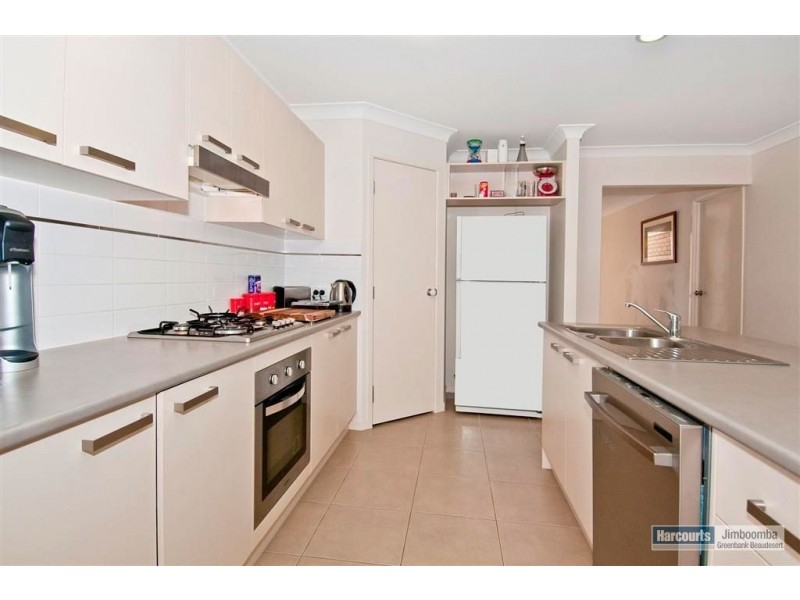 25 Golden Penda Drive, Jimboomba QLD 4280