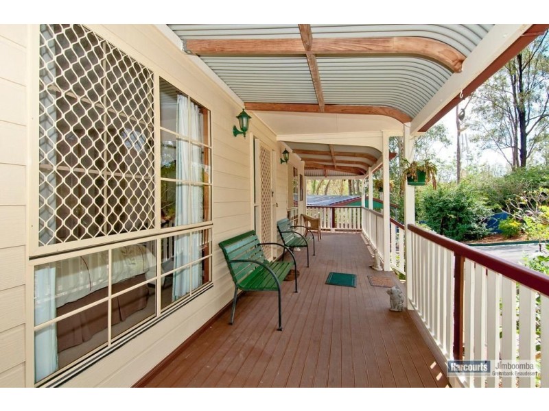 9 Hickory Place, Cedar Grove QLD 4285