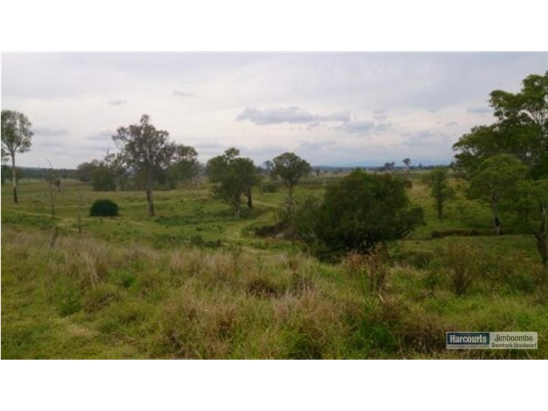 195 Hall Road, Woodhill QLD 4285