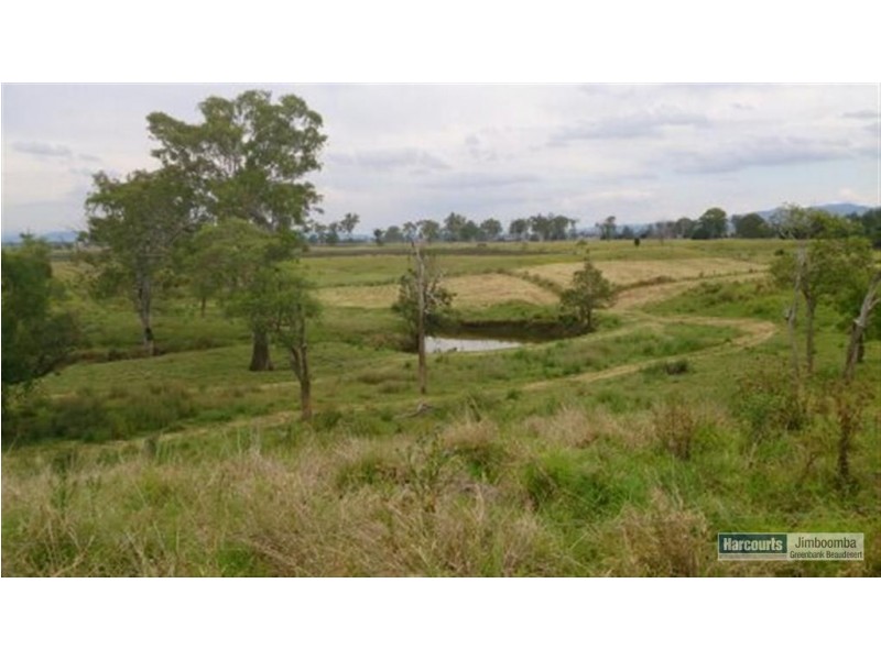 195 Hall Road, Woodhill QLD 4285