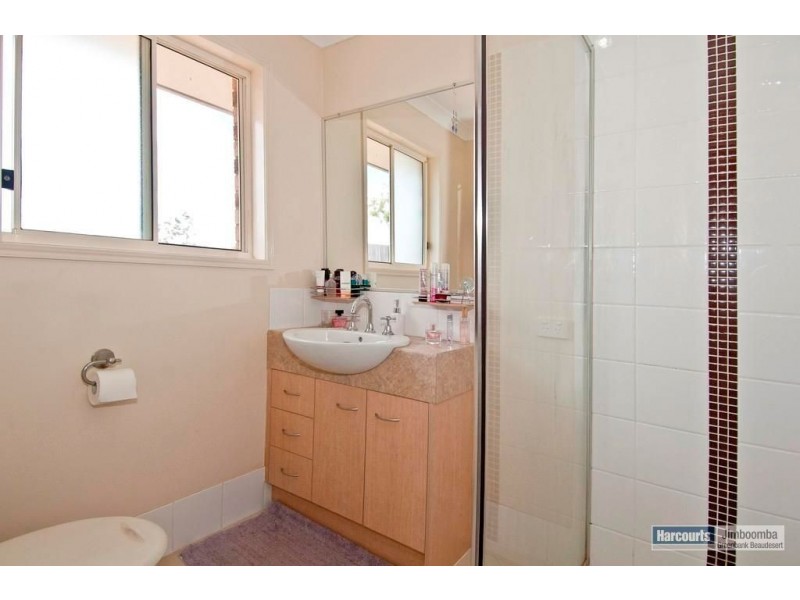 16 Creekside Crescent, Jimboomba QLD 4280