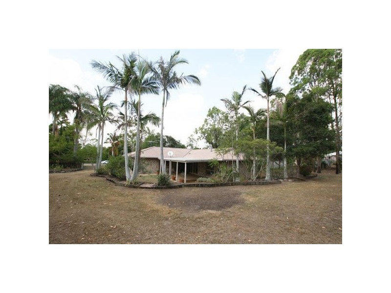 34 Tullamore Way, Gleneagle QLD 4285