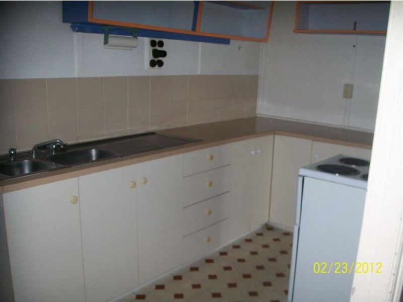 2/5 Albert Street, Beaudesert QLD 4285