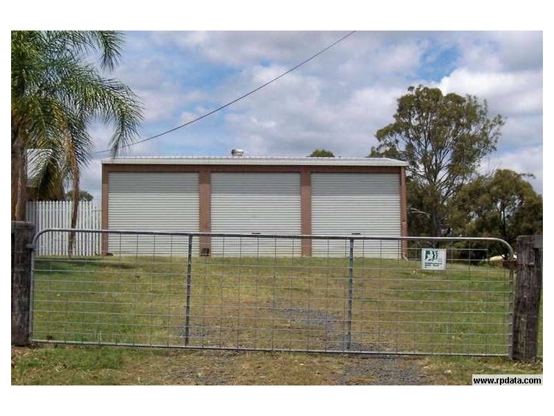 2 Sheen Rd, Woodhill QLD 4285