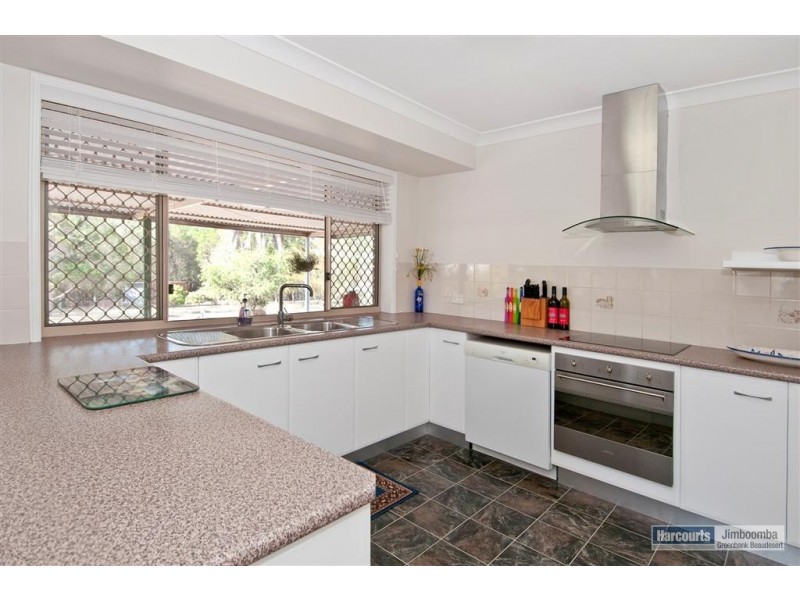 92 Dungaree Drive, New Beith QLD 4124