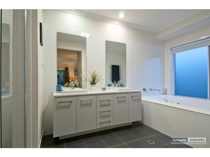 96 Platypus Drive, Greenbank QLD 4124