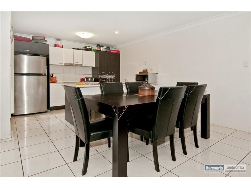 6 Sunrise Crescent, Regents Park QLD 4118