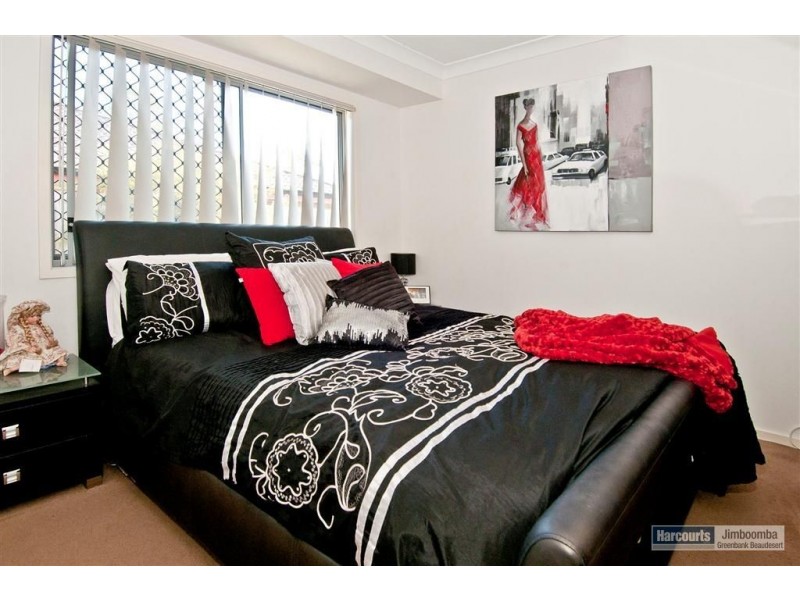 6 Sunrise Crescent, Regents Park QLD 4118