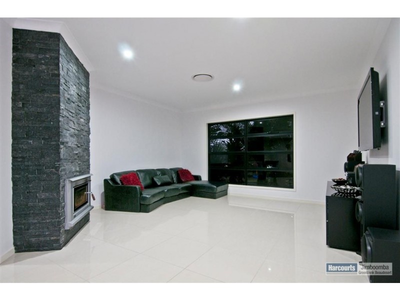 296 Spring Mountain Drive, Greenbank QLD 4124