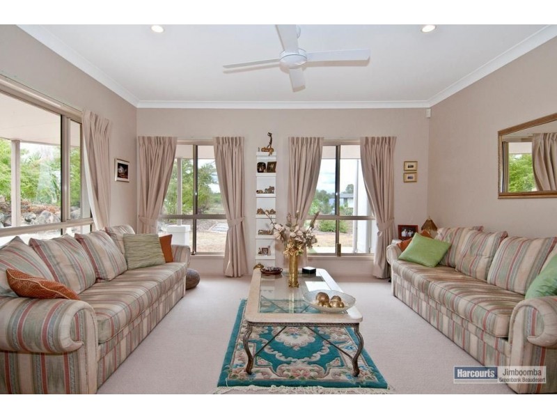 37 St Covet Court, Jimboomba QLD 4280