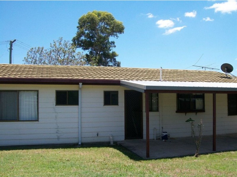 11 Palm Court, Beaudesert QLD 4285