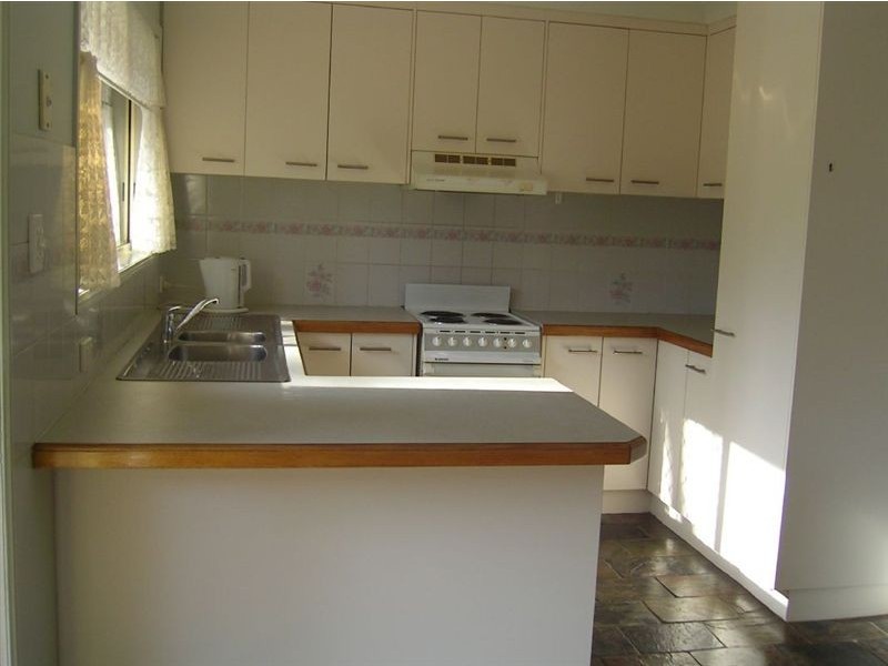 25 Palmerston Court, Munruben QLD 4125