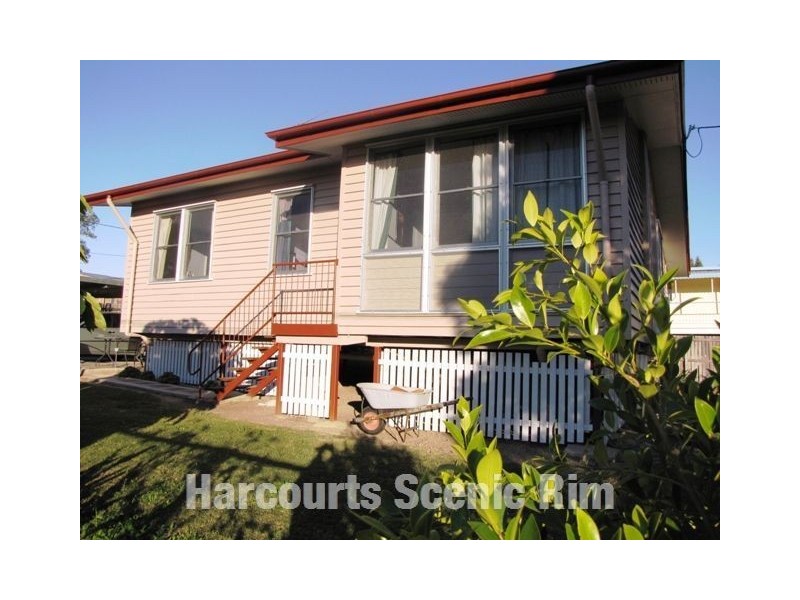 10 Cross Street, Jimboomba QLD 4280